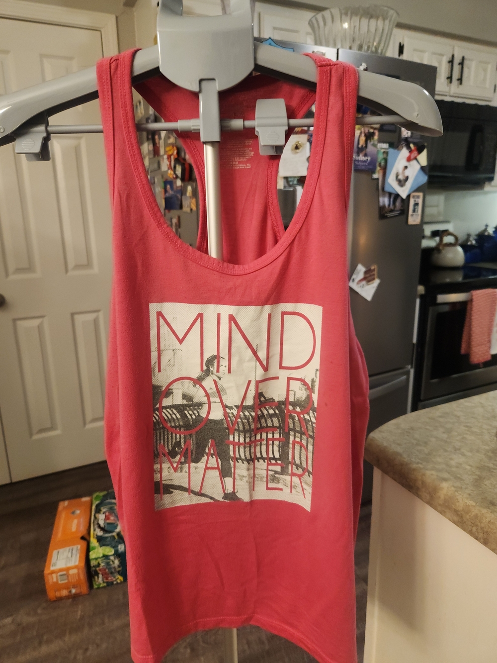 Danskin Now Coral Graphic Scoop Neck Tank